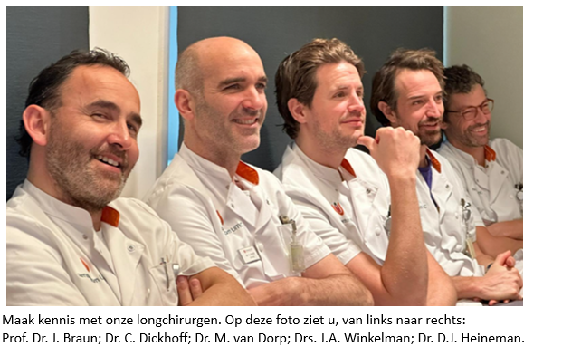 Afbeelding met Menselijk gezicht, persoon, kleding, glimlach
Door AI gegenereerde inhoud is mogelijk onjuist.