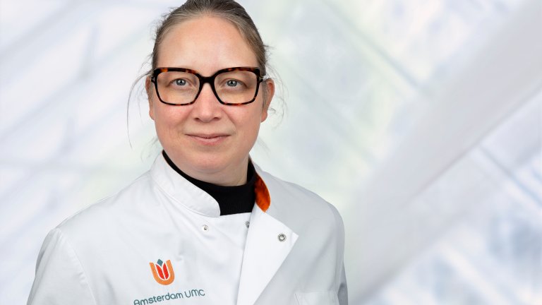 Harten, van, A. (Dr.)