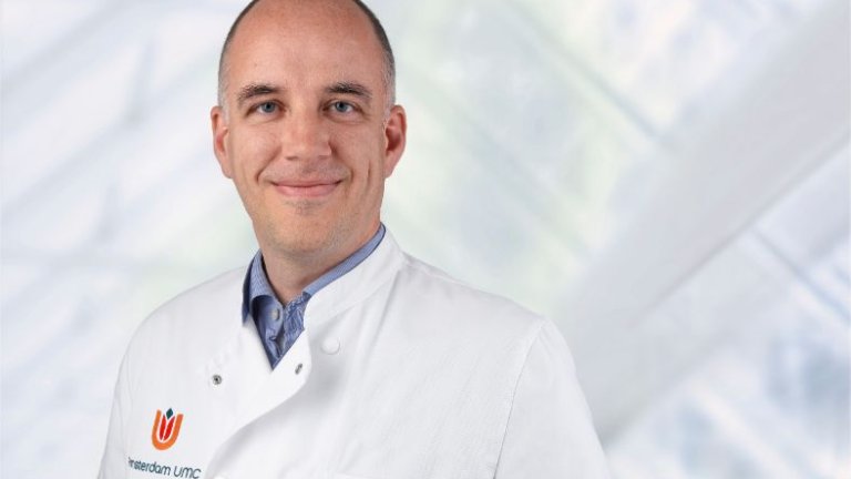 Dr. Niels Haasbeek