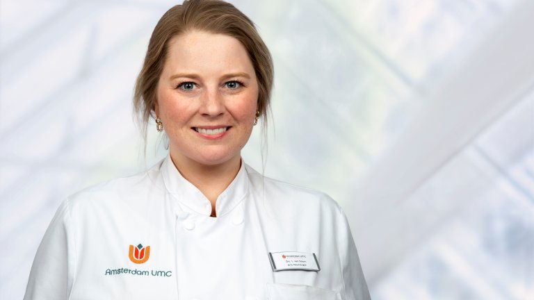 van Doorn, I.N. (Dr.)