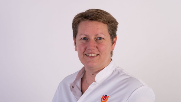 Dijkstra-Roos, C. (Dr.)